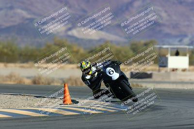 media/Jan-09-2022-SoCal Trackdays (Sun) [[2b1fec8404]]/Turn 14 (10am)/